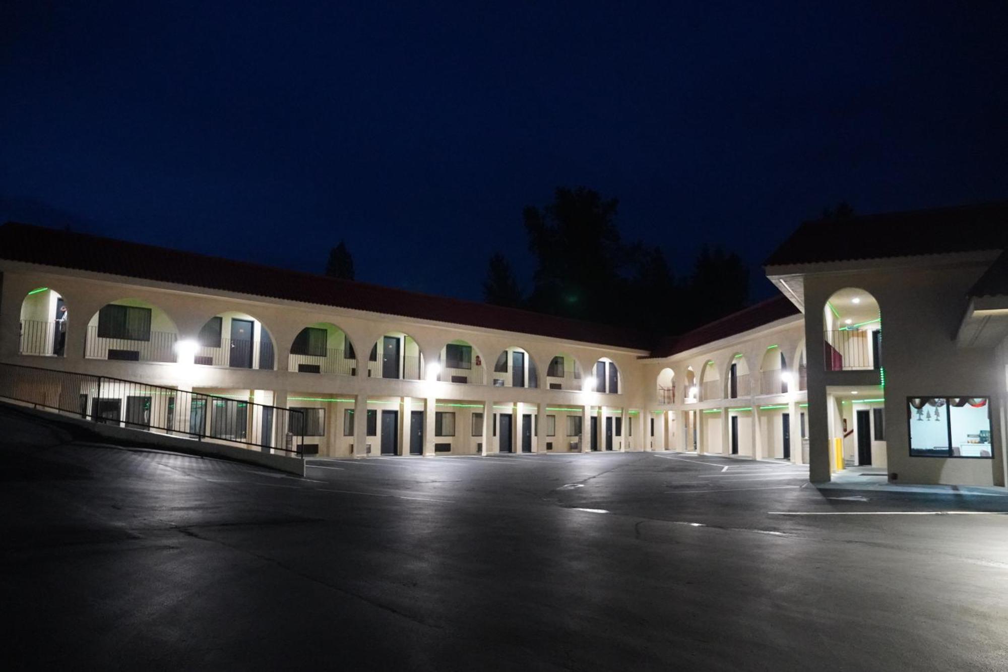 Timberland Inn & Suites Касл-Рок Экстерьер фото