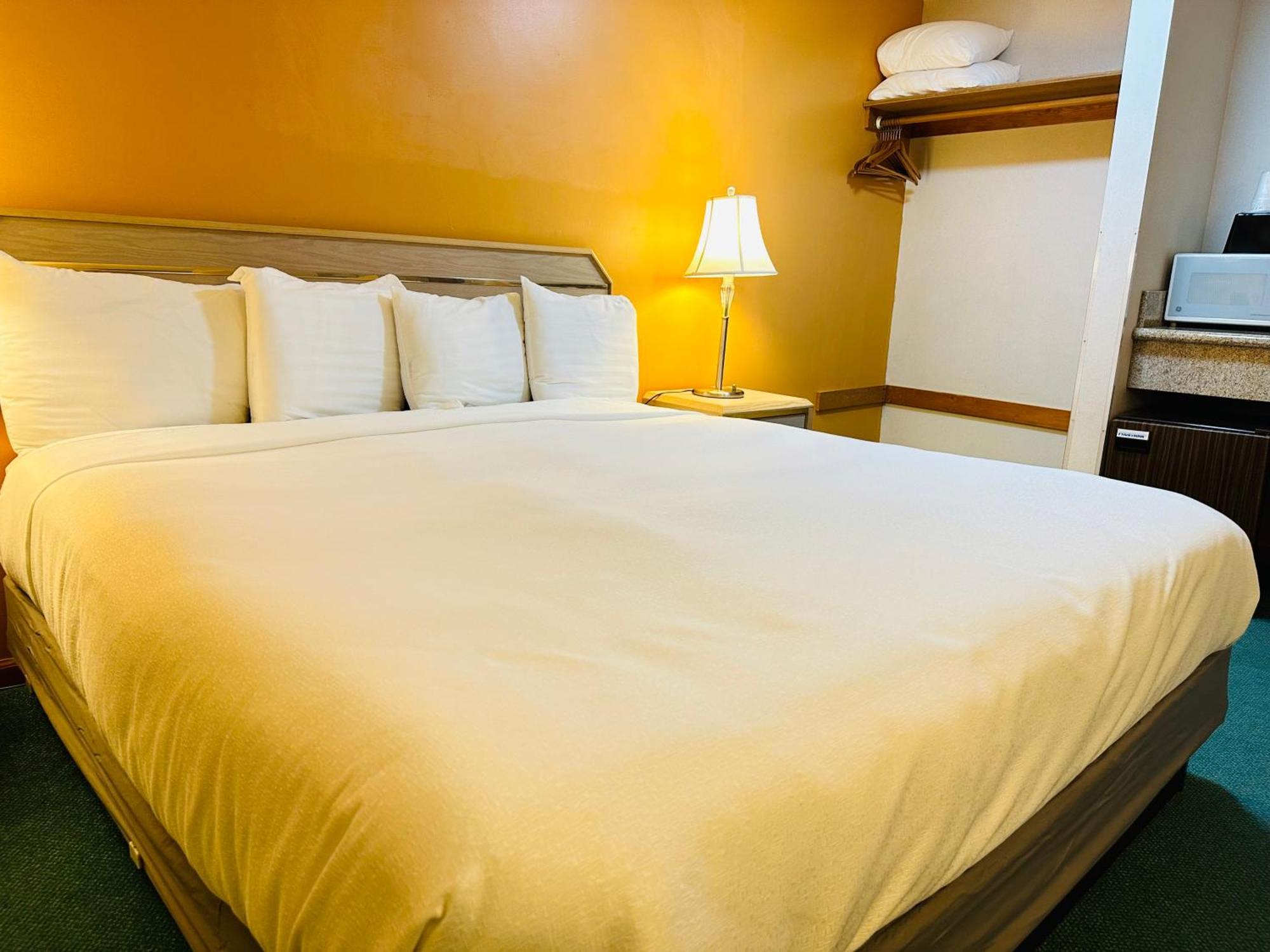 Timberland Inn & Suites Касл-Рок Экстерьер фото